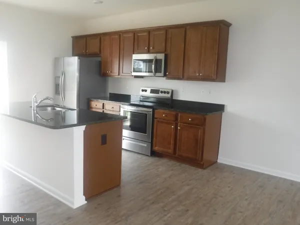 $1,825 | 202 Magellan Drive, Martinsburg, WV 25404