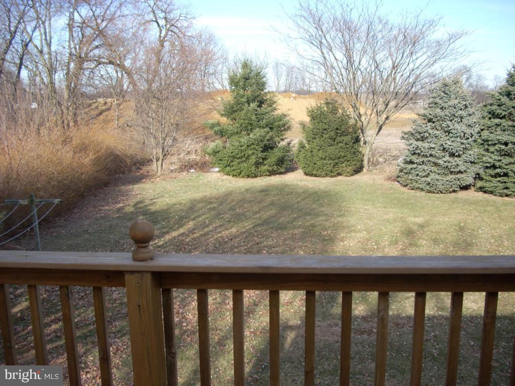 152 April Lane, Unit 17543 Lititz, PA 17543 - Photo 2 of 9