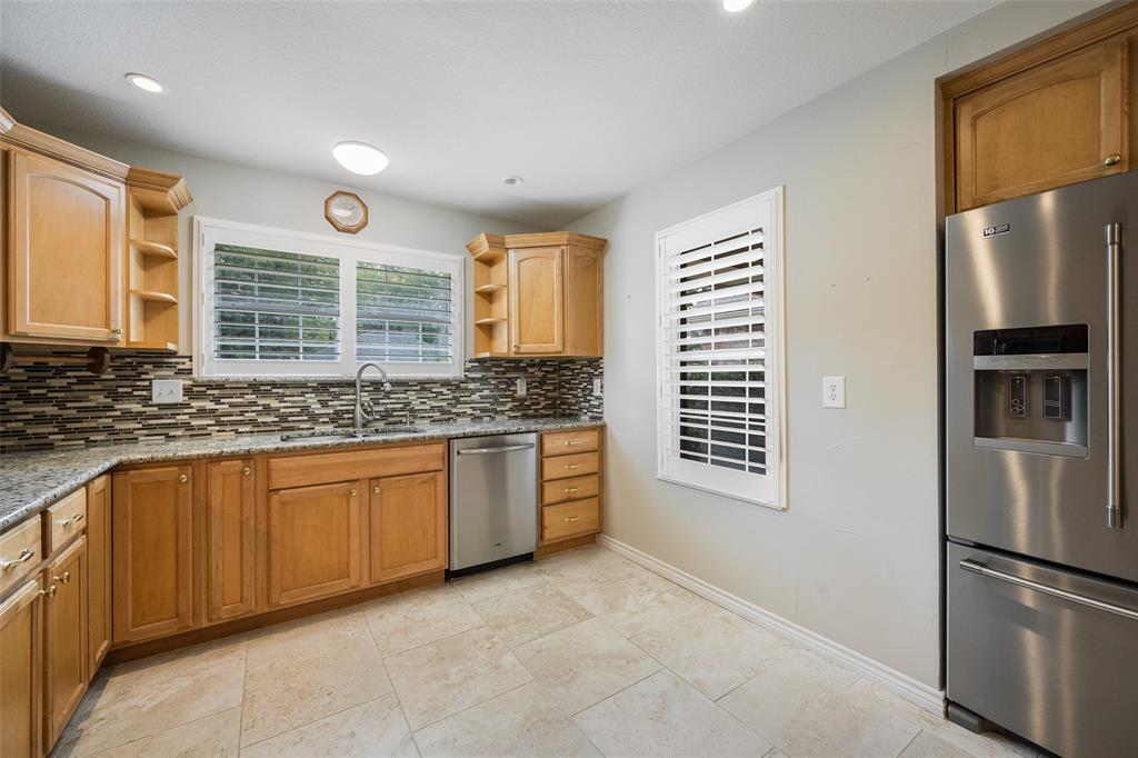 109 Castlewood Road Enchanted Oaks, TX 75156 - Photo 13 of 33