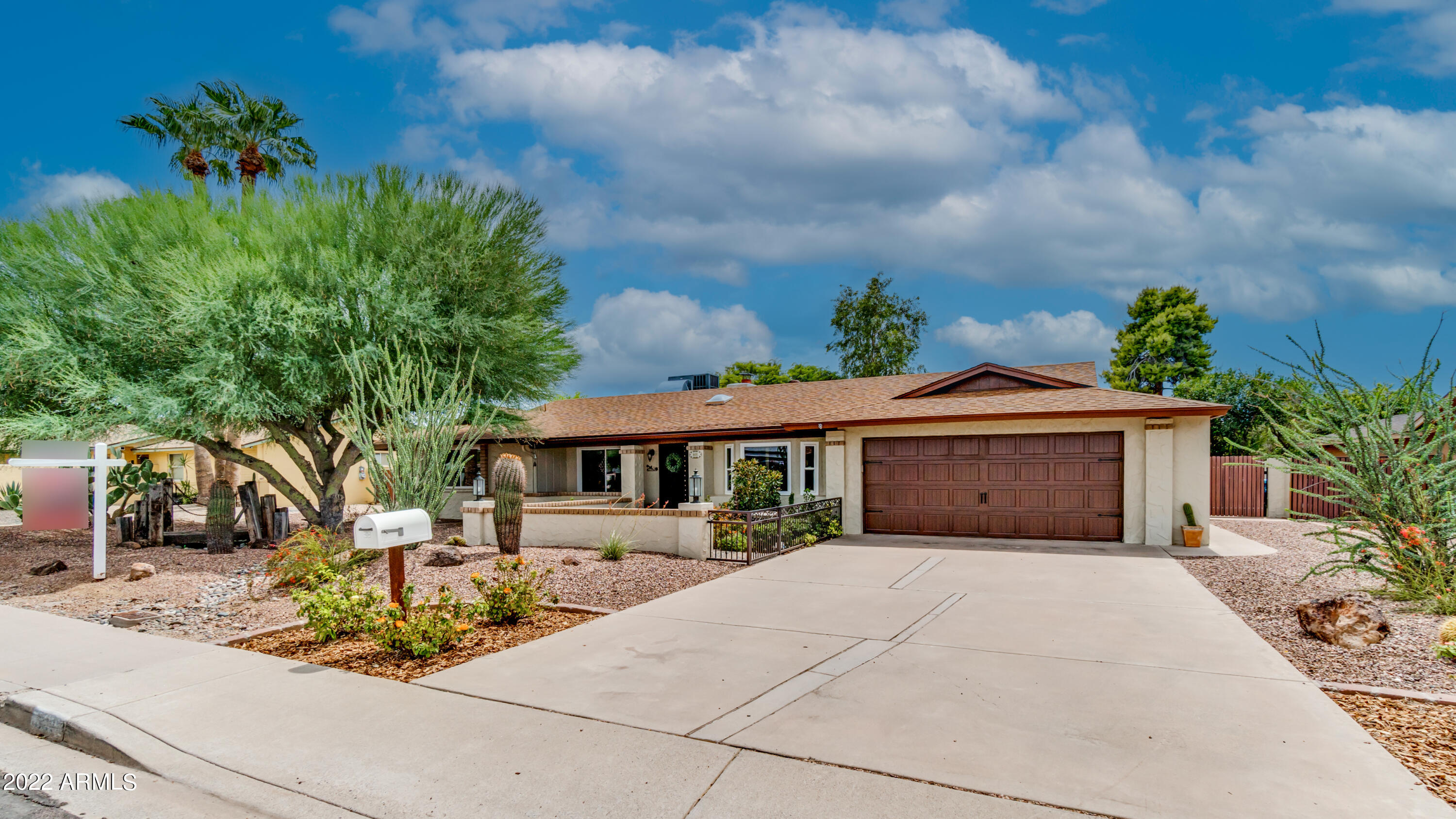601 East Winged Foot Road Phoenix, AZ 85022 - Photo 31 of 41 601 E WINGED FOOT RD-3
