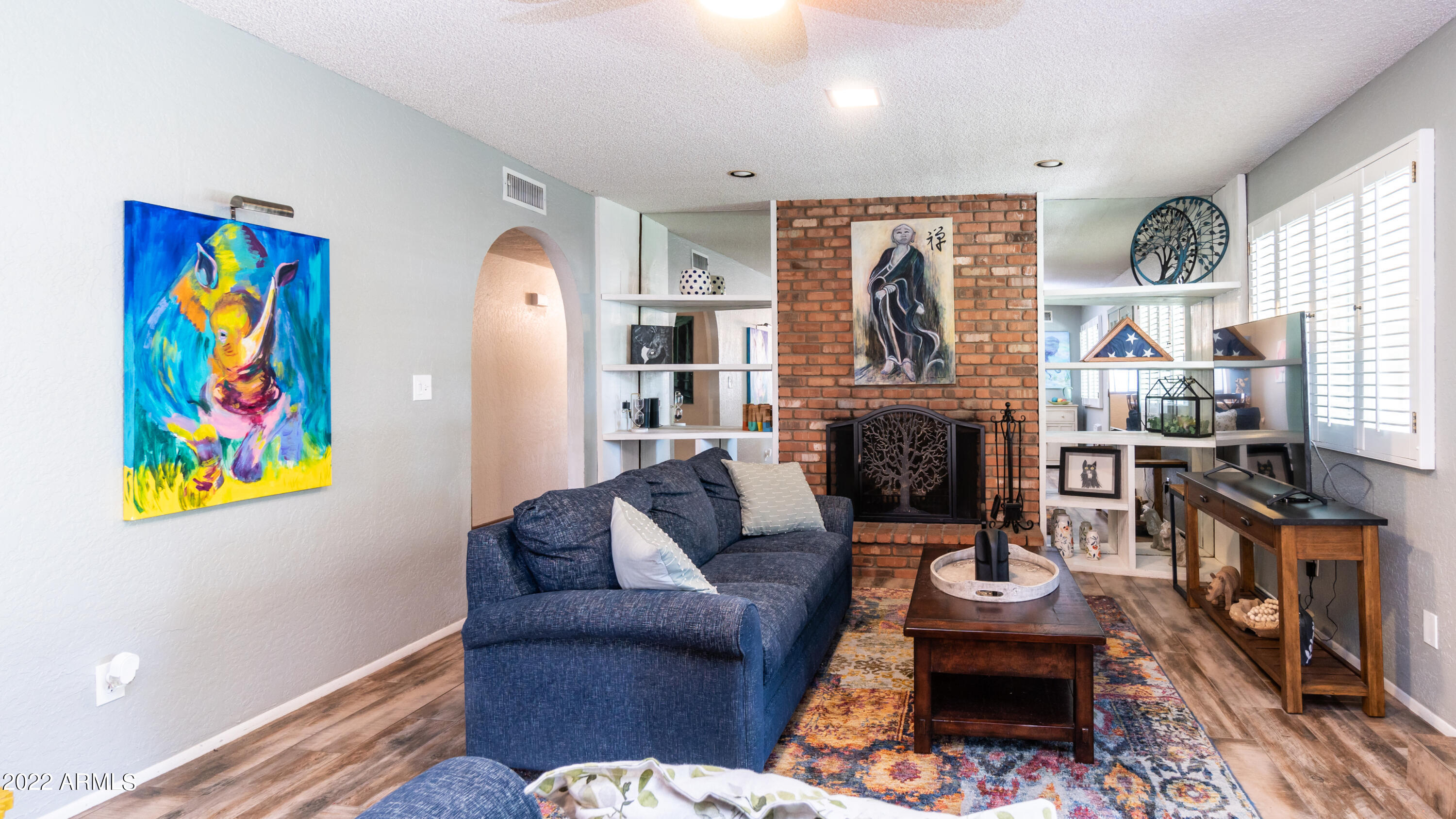 601 East Winged Foot Road Phoenix, AZ 85022 - Photo 4 of 41 601 E WINGED FOOT RD-17