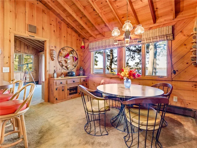 $1,599,000 | 15 George W Finnerty Road, Barrington, RI 02806