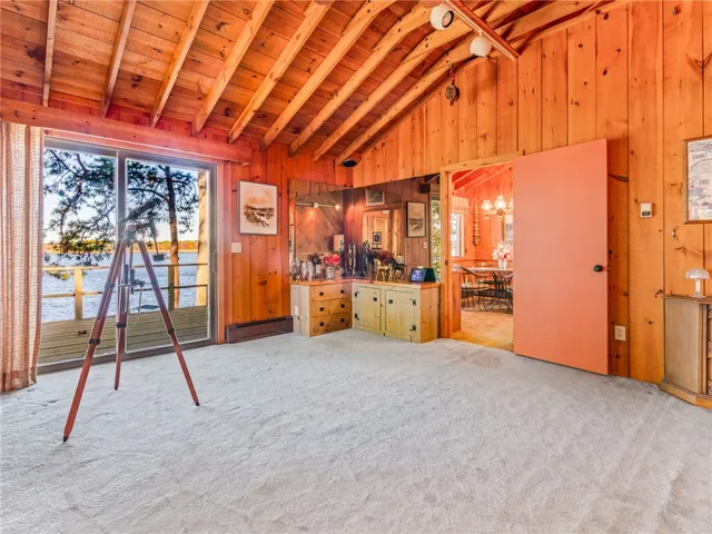 $1,599,000 | 15 George W Finnerty Road, Barrington, RI 02806