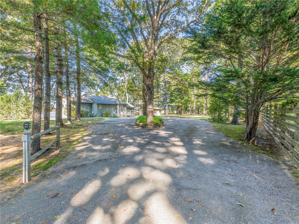 15 George W Finnerty Road Barrington, RI 02806 - Photo 4 of 24