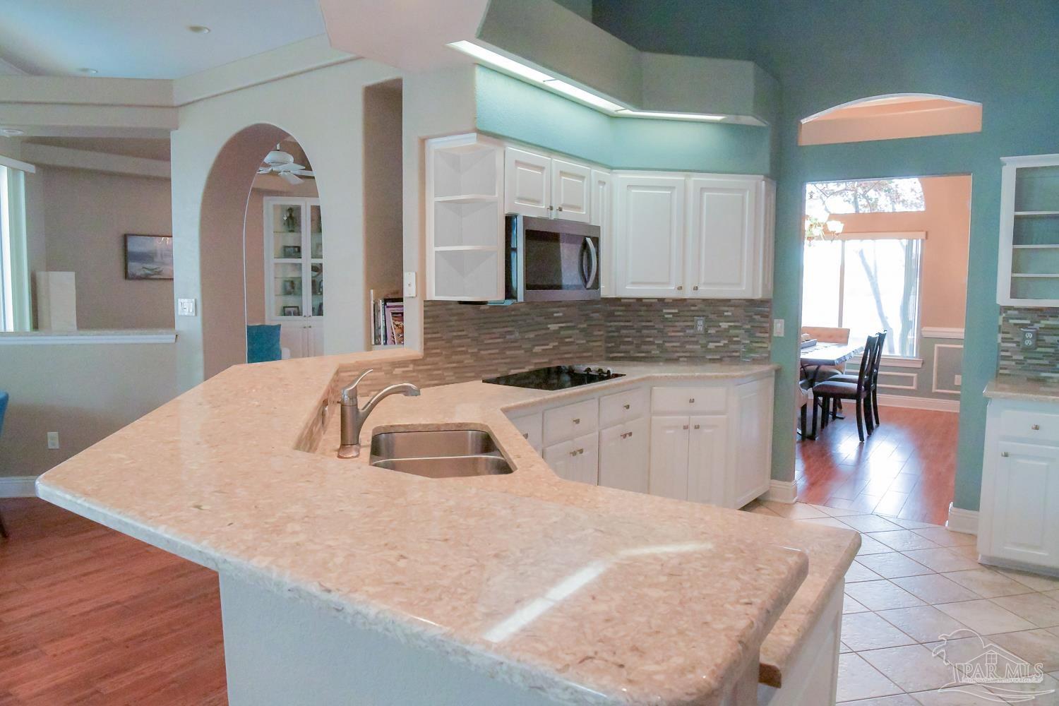 5930 Otter Point Road Pensacola, FL 32504 - Photo 4 of 43 Gallery Image 4