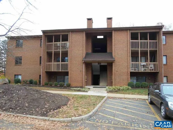 $1,650 | 112 Turtle Creek Road, Unit 6, Charlottesville, VA 22901