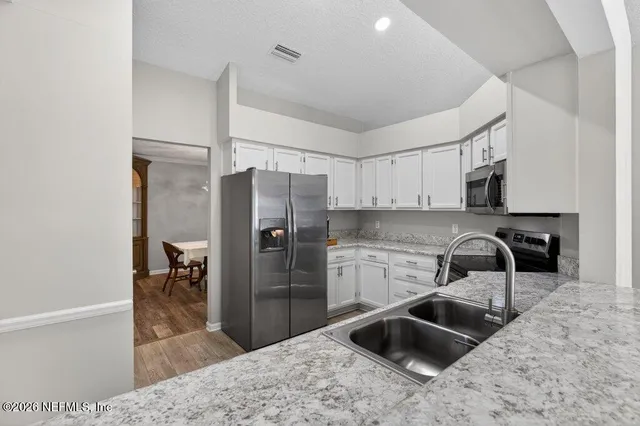 $325,000 | 9708 Stead Court, Jacksonville, FL 32221