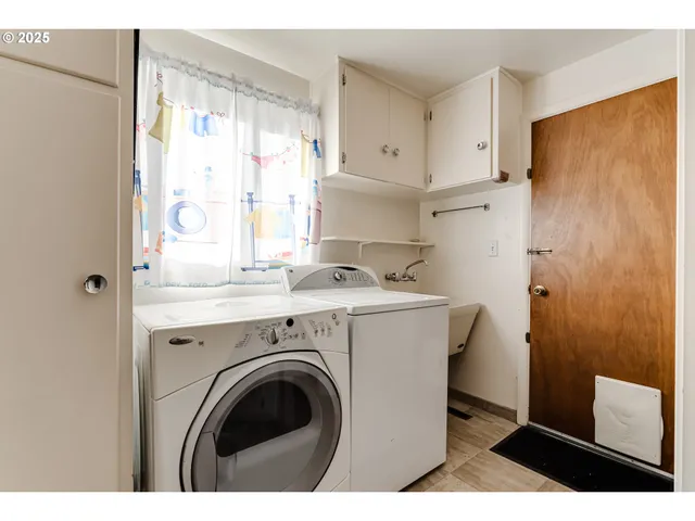 $589,000 | 529 Antelope Way, Eugene, OR 97401