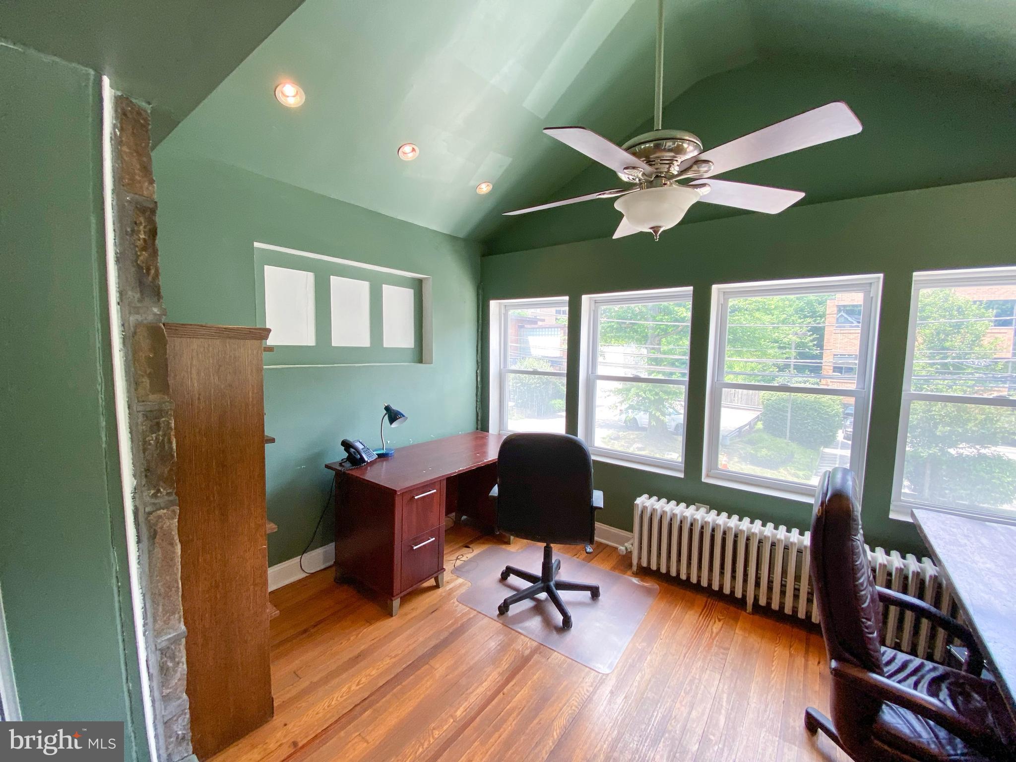 30 Rock Hill Road Bala Cynwyd, PA 19004 - Photo 4 of 12 main floor front room