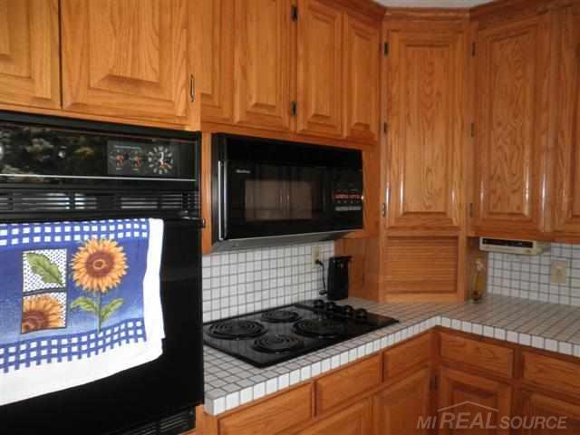 370 North Fox Road Coldwater, MI 49036 - Photo 10 of 24 31236514-9.JPG
