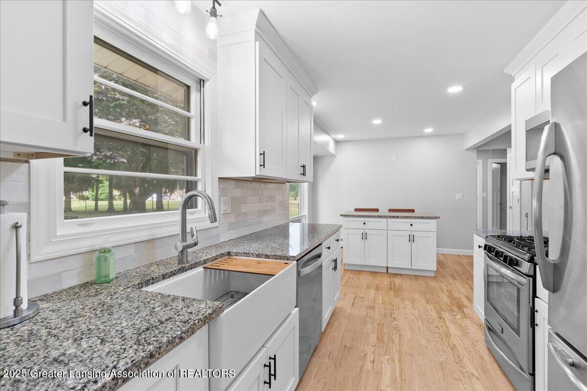 7958 Hively Road Jackson, MI 49201 - Photo 12 of 35 22-Media Jett - 25