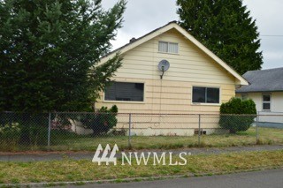 1233 5th Street Cosmopolis, WA 98537 - Photo 3 of 10 Gallery Image 3