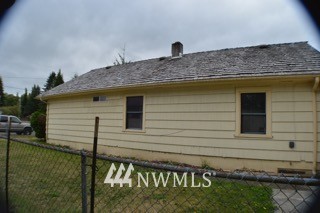 1233 5th Street Cosmopolis, WA 98537 - Photo 6 of 10 Gallery Image 6