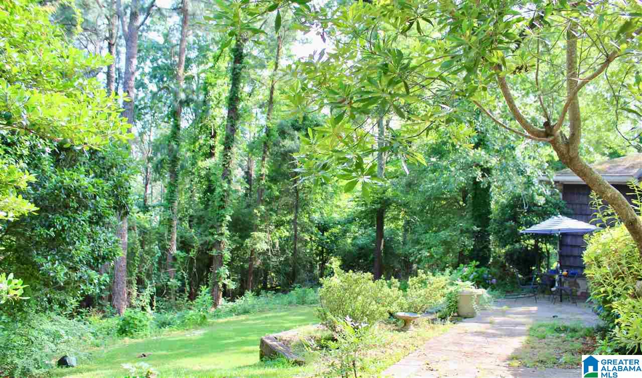 2629 Dolly Ridge Road Birmingham, AL 35243 - Photo 6 of 9