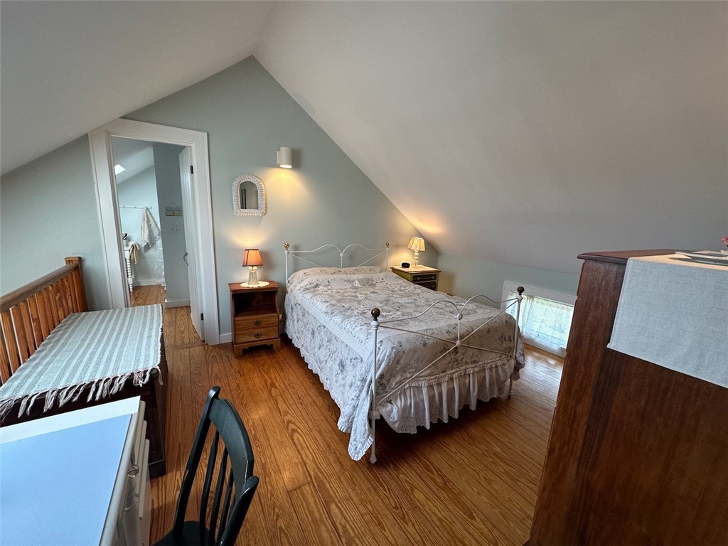 293 Spring Street Block Island, RI 02807 - Photo 20 of 21 Apartment loft