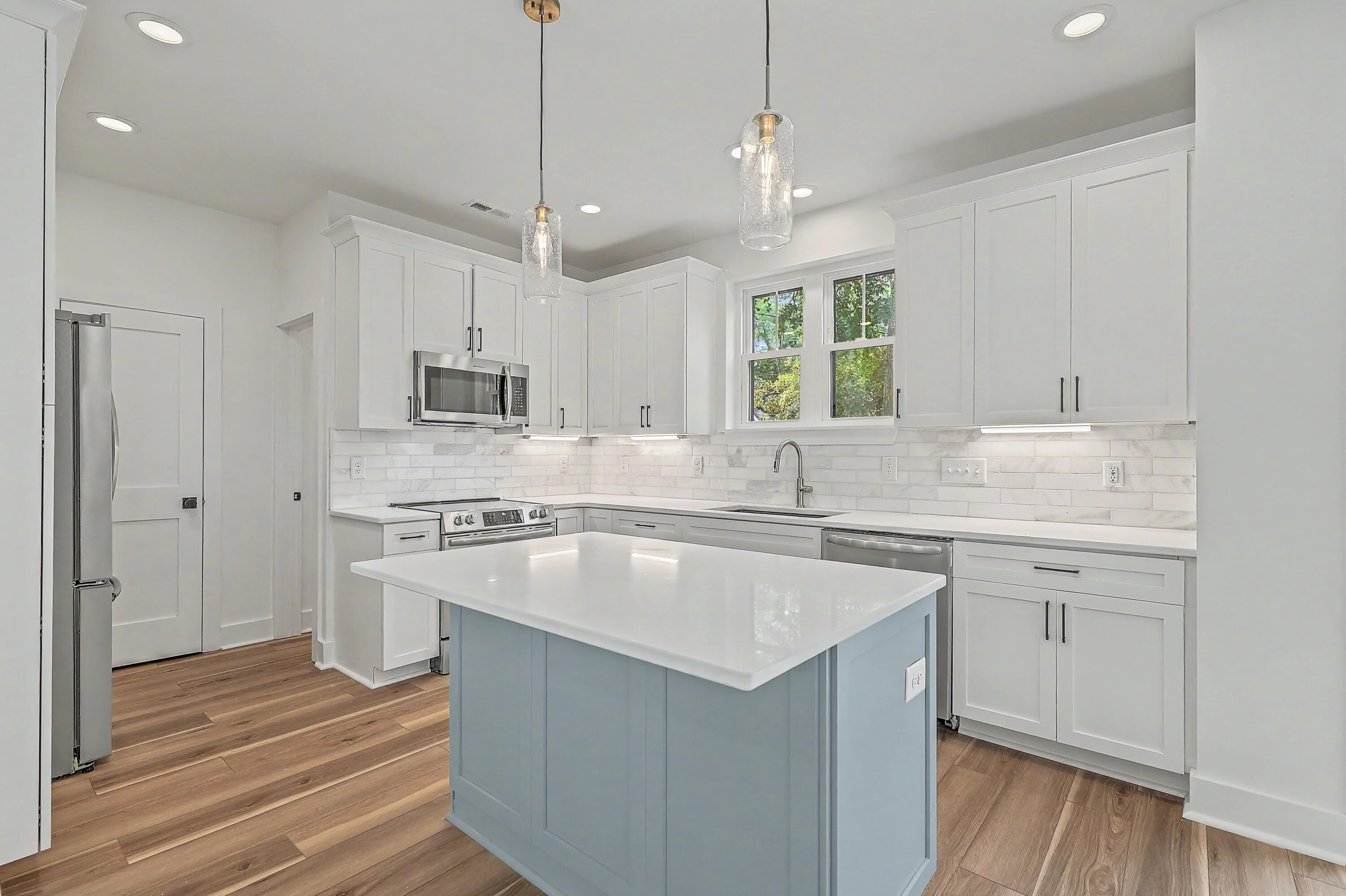 921 Main Street Charleston, SC 29407 - Photo 13 of 45