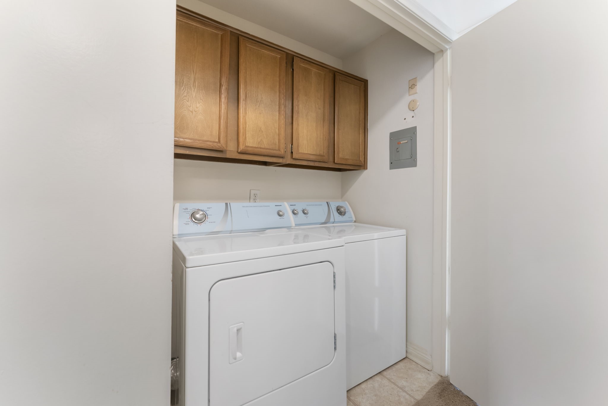 3500 Tangle Brush Drive, Unit 139 Spring, TX 77381 - Photo 12 of 22 a utility room with dryer and washer