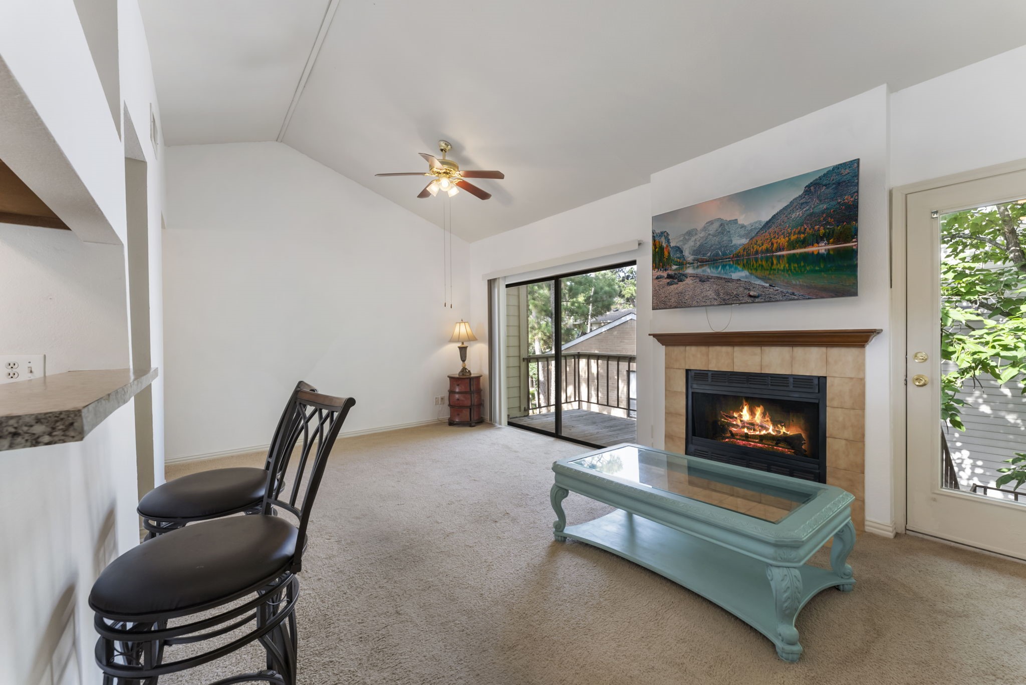 3500 Tangle Brush Drive, Unit 139 Spring, TX 77381 - Photo 2 of 22 a living room with furniture and a fireplace