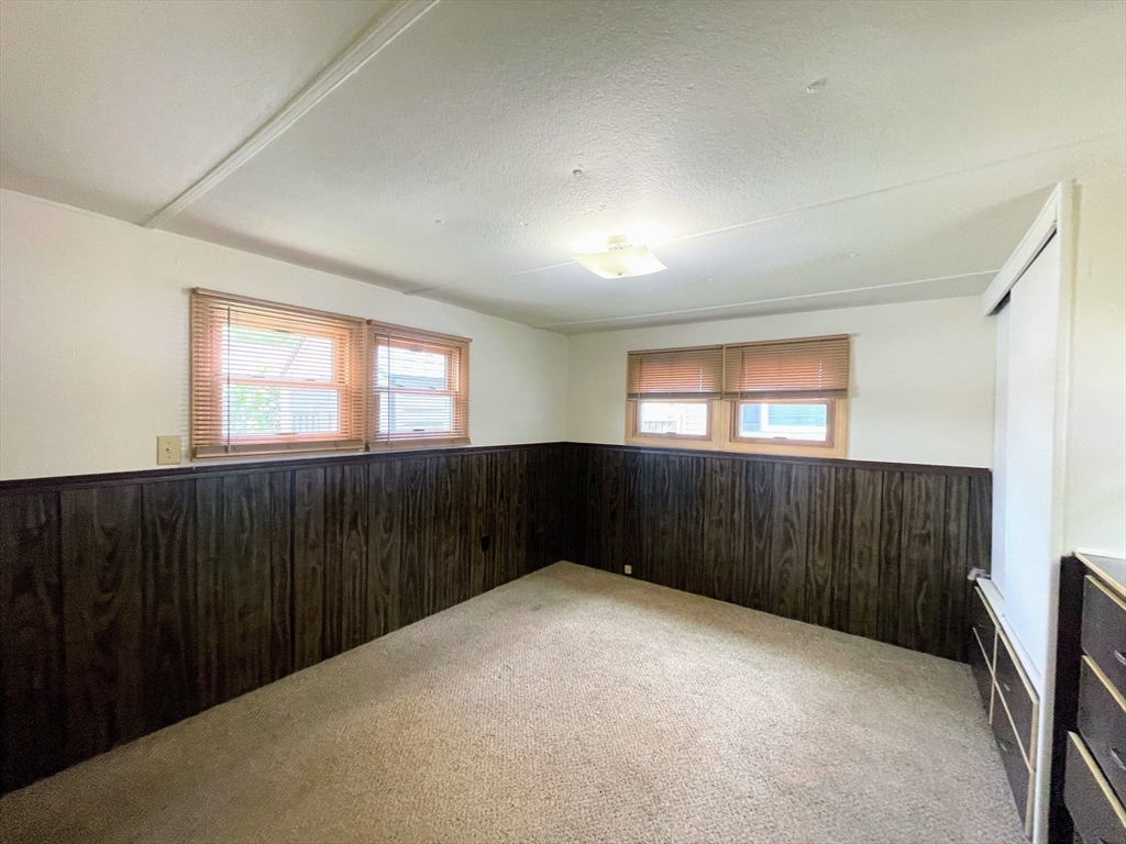11 Groton School Road, Unit 5 Ayer, MA 01432 - Photo 14 of 16 Gallery Image 14