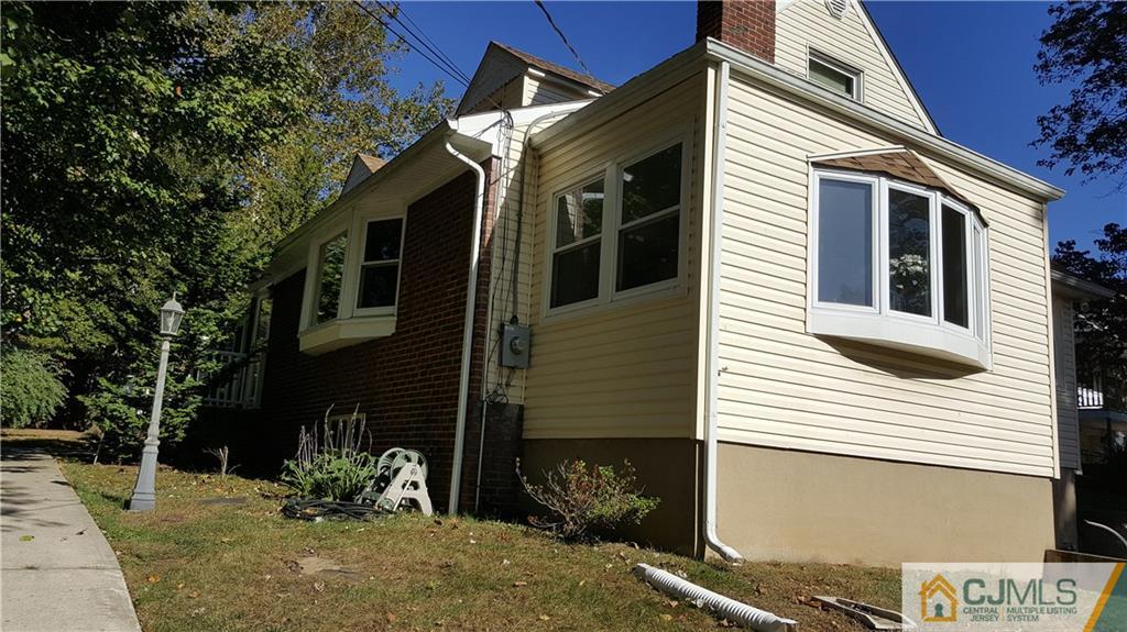 28 Voorhees Road New Brunswick, NJ 08901 - Photo 2 of 20 Gallery Image 2