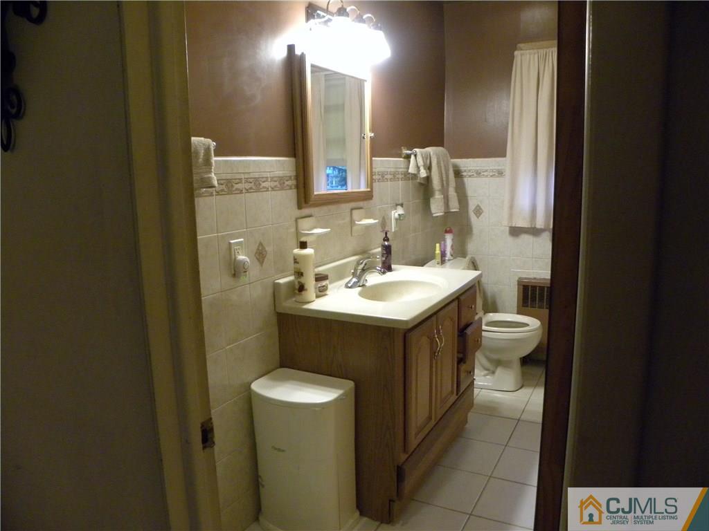 28 Voorhees Road New Brunswick, NJ 08901 - Photo 16 of 20 Gallery Image 16