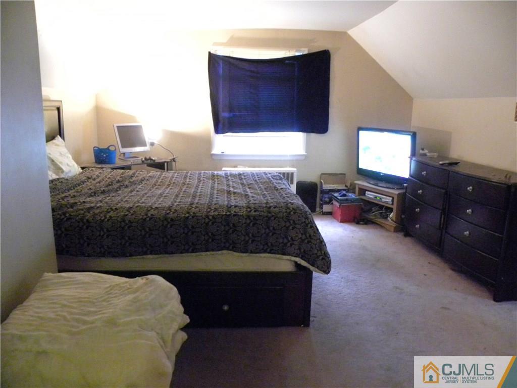28 Voorhees Road New Brunswick, NJ 08901 - Photo 19 of 20 Gallery Image 19