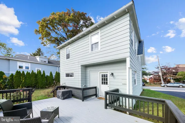 $400,000 | 3810 Huey Avenue, Drexel Hill, PA 19026