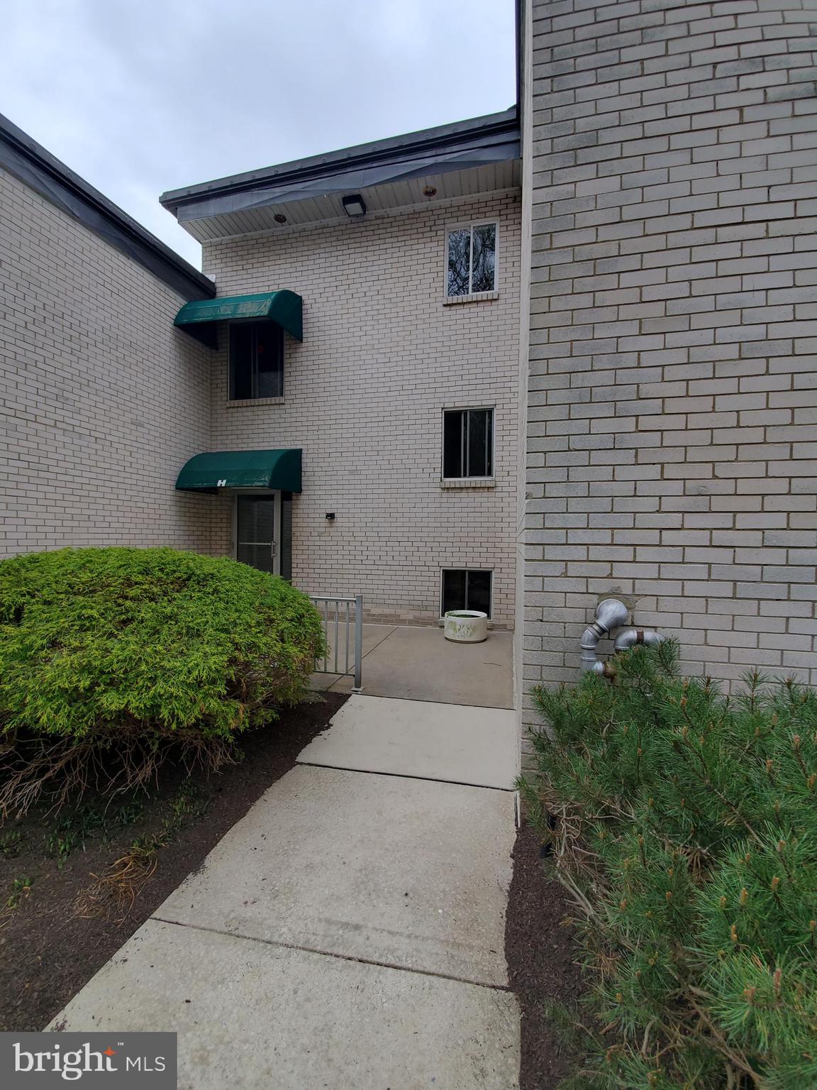 7 Rockford Road, Unit H25 Wilmington, DE 19806 - Photo 5 of 22