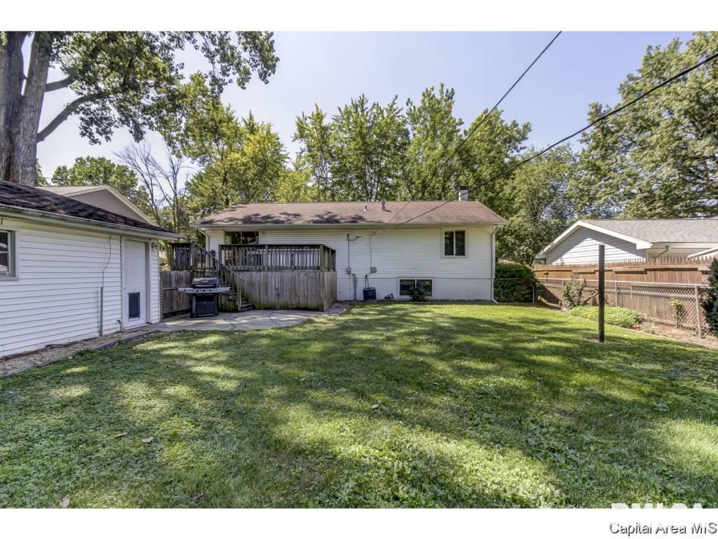 715 Deerfield Road Chatham, IL 62629 - Photo 21 of 23 Gallery Image 21