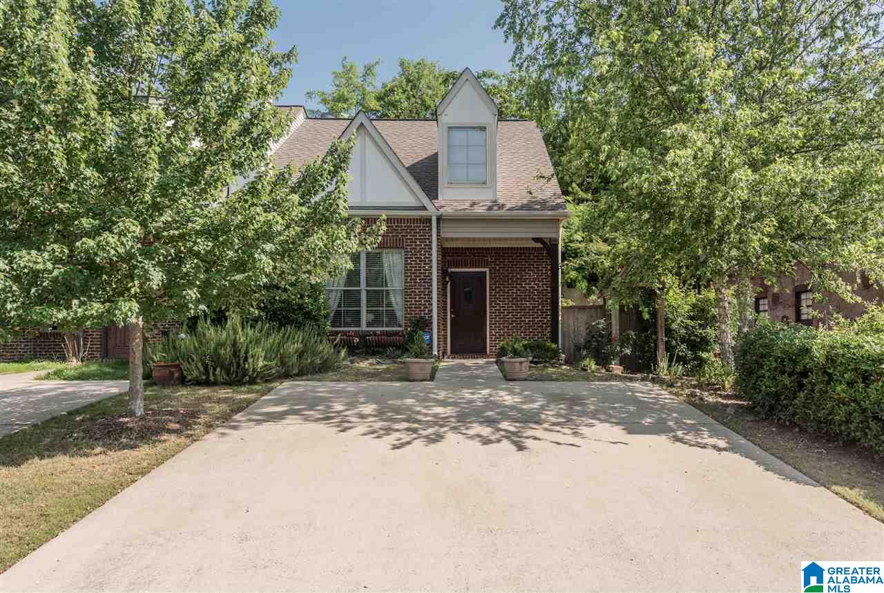 2266 Ridgemont Drive Birmingham, AL 35244 - Photo 2 of 32