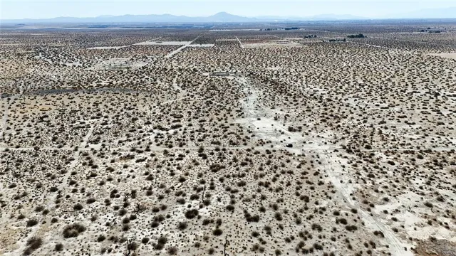 $39,900 | 18 Sky Ranch Road, Adelanto, CA 92301