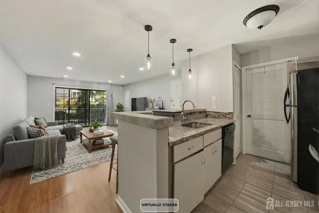 $319,000 | 208 Blew Court, East Brunswick, NJ 08816