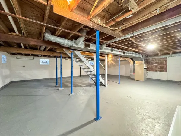 a view of front door deck and patio