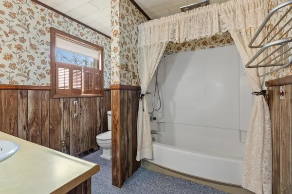 $419,000 | 8664 East Long Lake Drive, Scotts, MI 49088