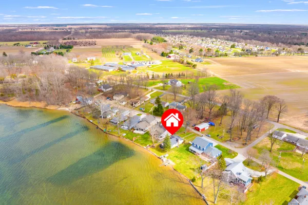 $419,000 | 8664 East Long Lake Drive, Scotts, MI 49088