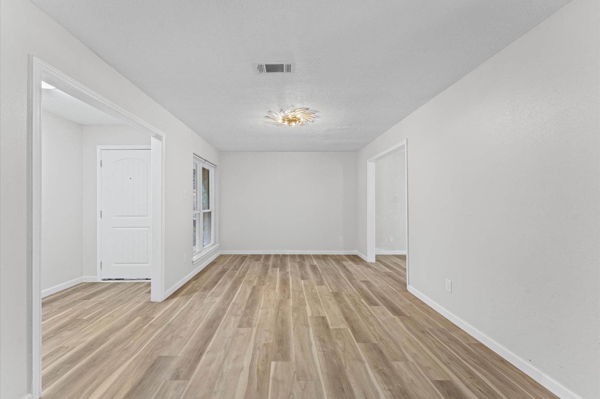 25503 Foxbriar Lane Spring, TX 77373 - Photo 13 of 33