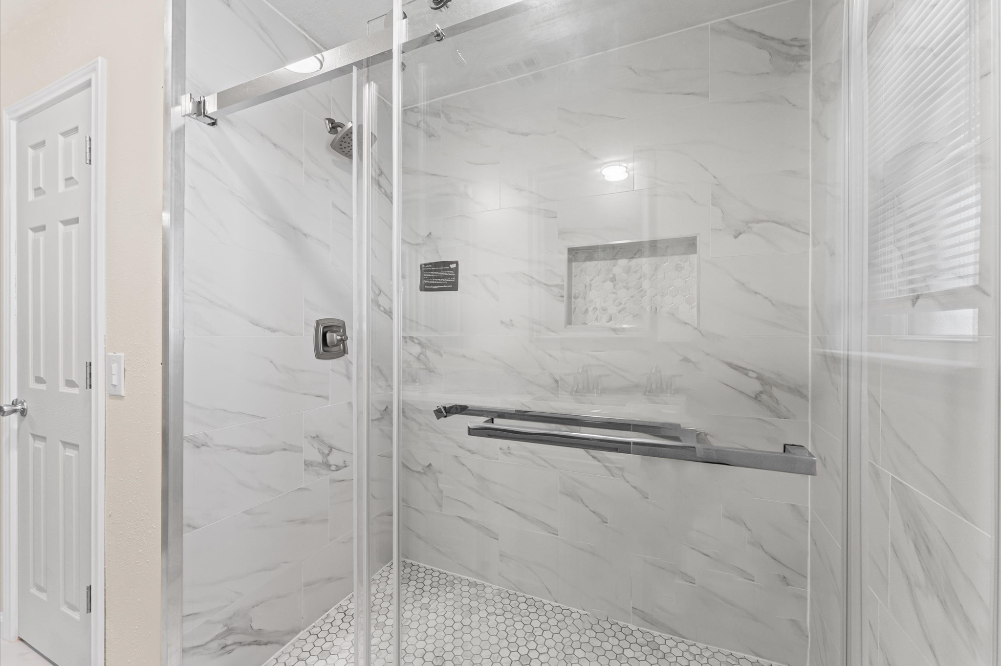 25503 Foxbriar Lane Spring, TX 77373 - Photo 23 of 33