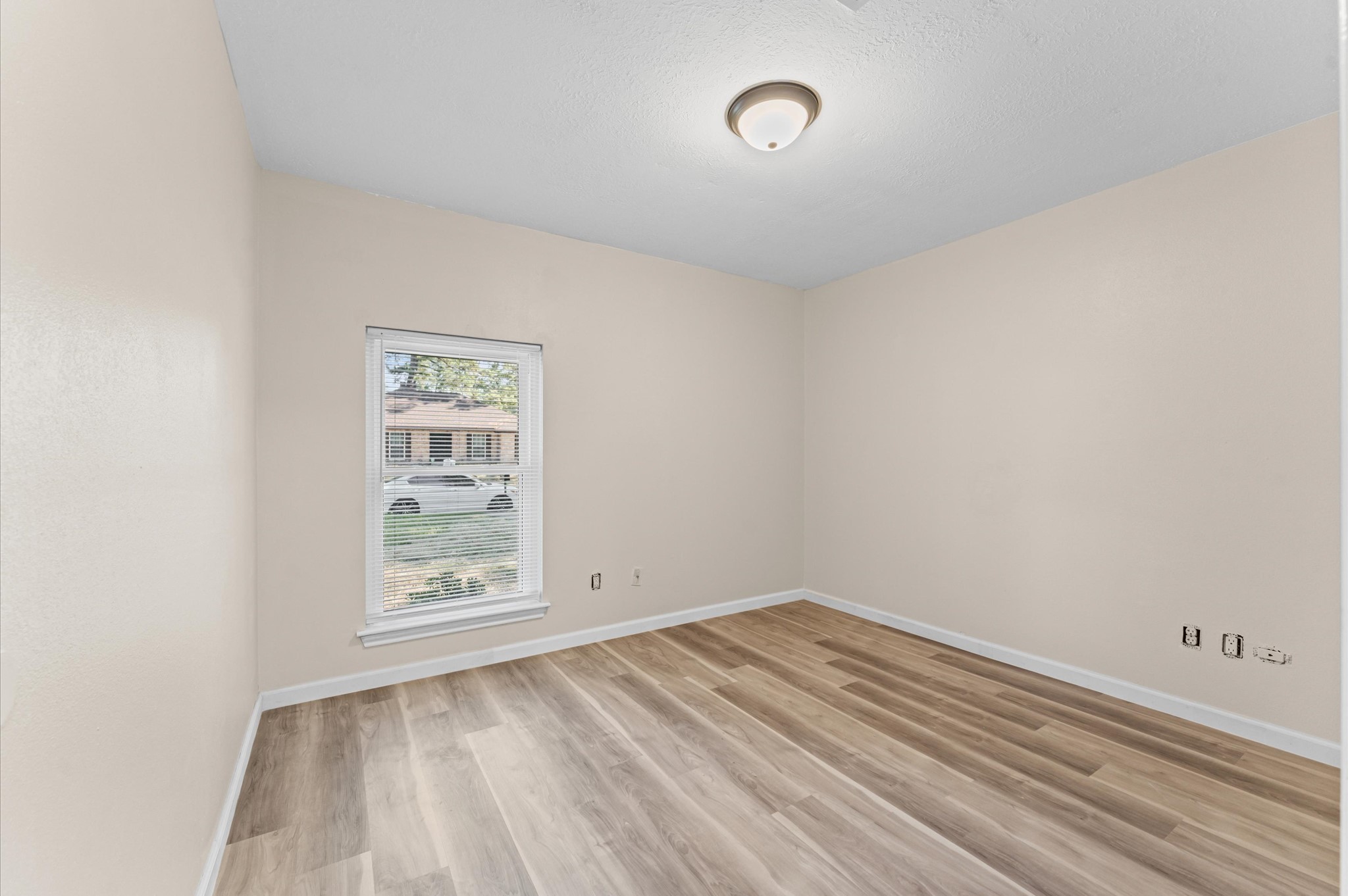 25503 Foxbriar Lane Spring, TX 77373 - Photo 30 of 33