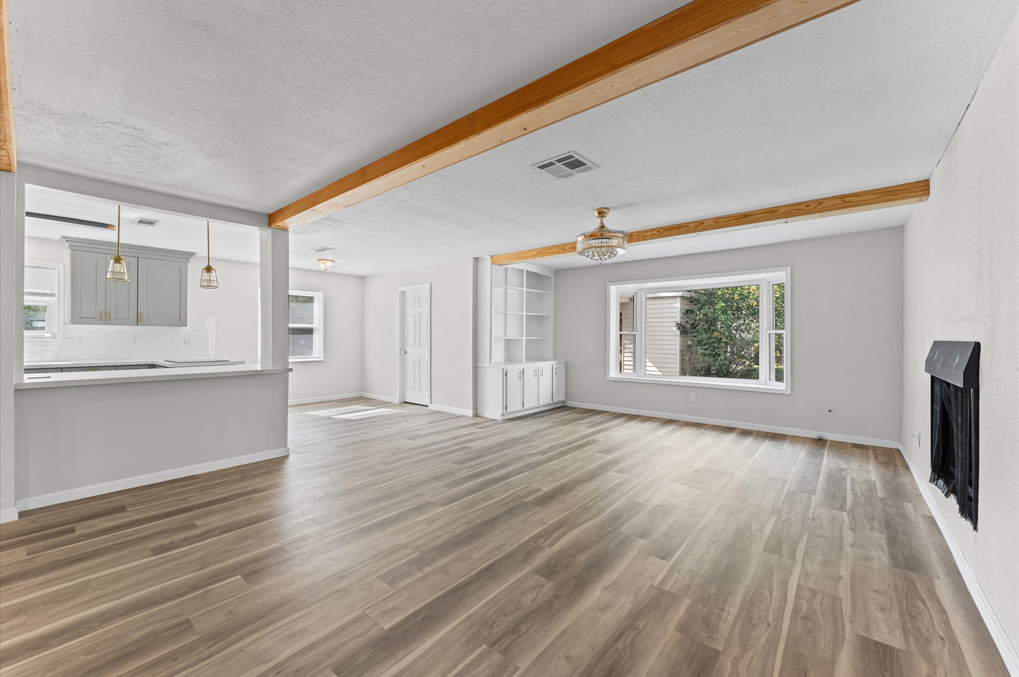 25503 Foxbriar Lane Spring, TX 77373 - Photo 10 of 33