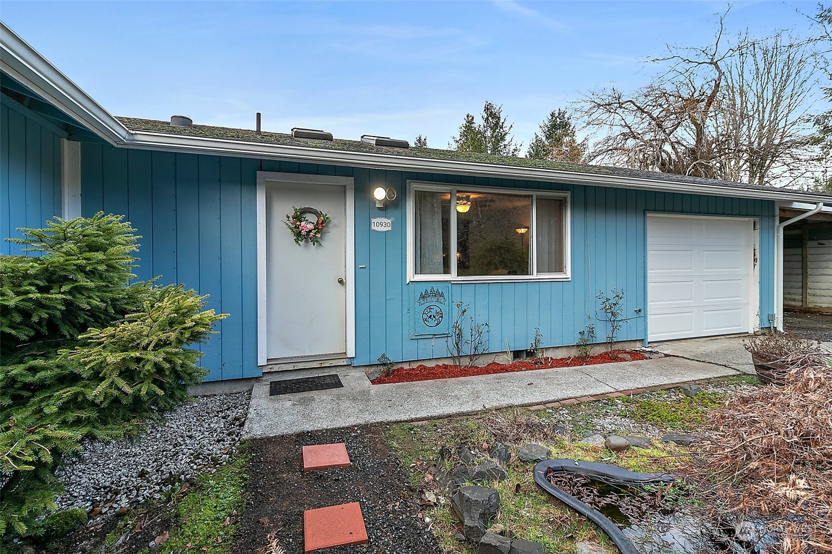 10930 Olalla Valley Road Southeast Olalla, WA 98359 - Photo 1 of 32 Gallery Image 1