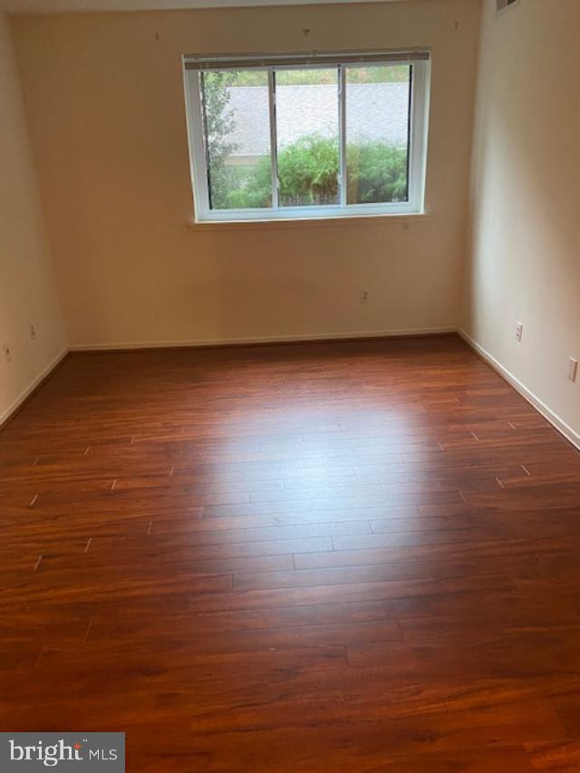 1621 Parkcrest Circle, Unit 100 Reston, VA 20190 - Photo 13 of 24