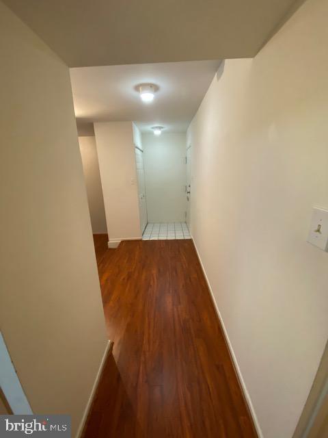 1621 Parkcrest Circle, Unit 100 Reston, VA 20190 - Photo 15 of 24