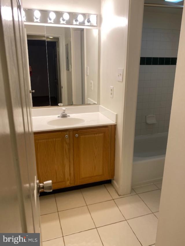 1621 Parkcrest Circle, Unit 100 Reston, VA 20190 - Photo 18 of 24