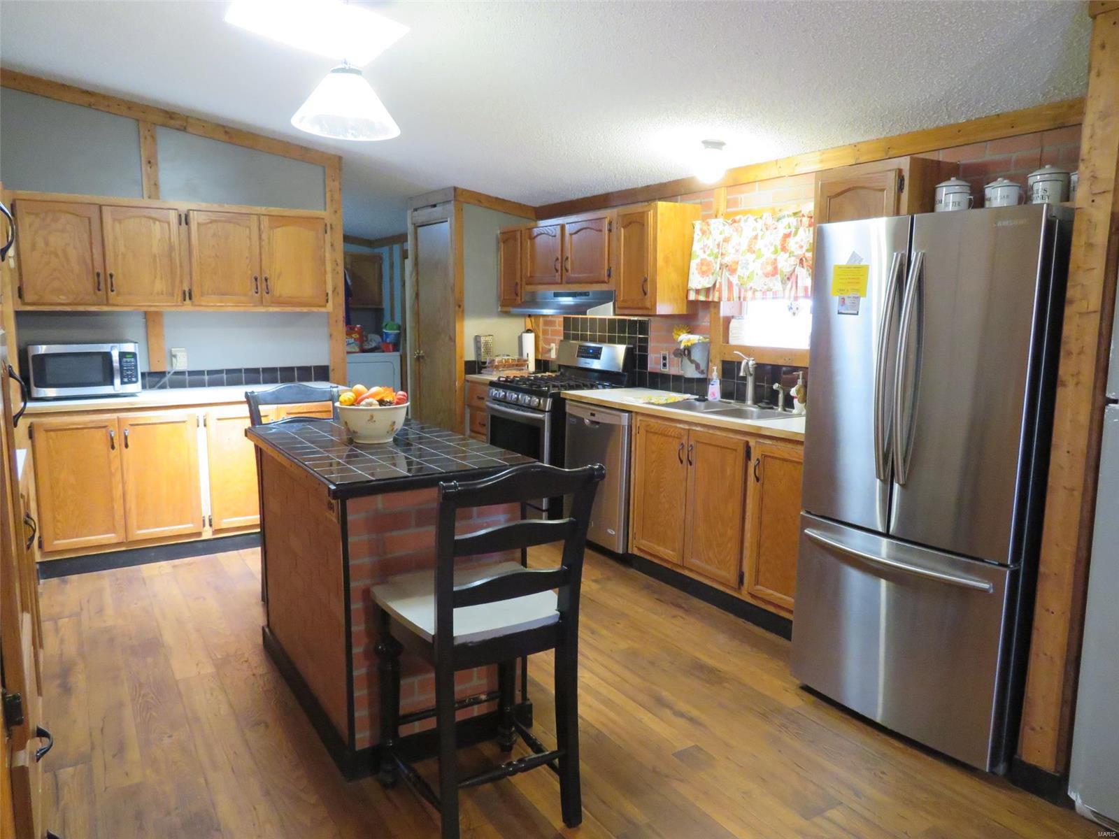 1262 Mettler Road New Douglas, IL 62074 - Photo 17 of 23 Gallery Image 17