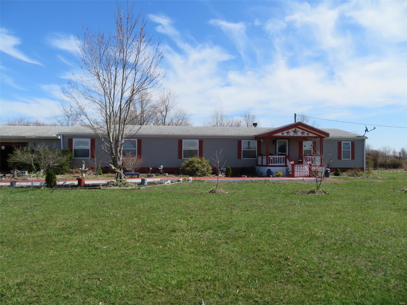 1262 Mettler Road New Douglas, IL 62074 - Photo 22 of 23 Gallery Image 22