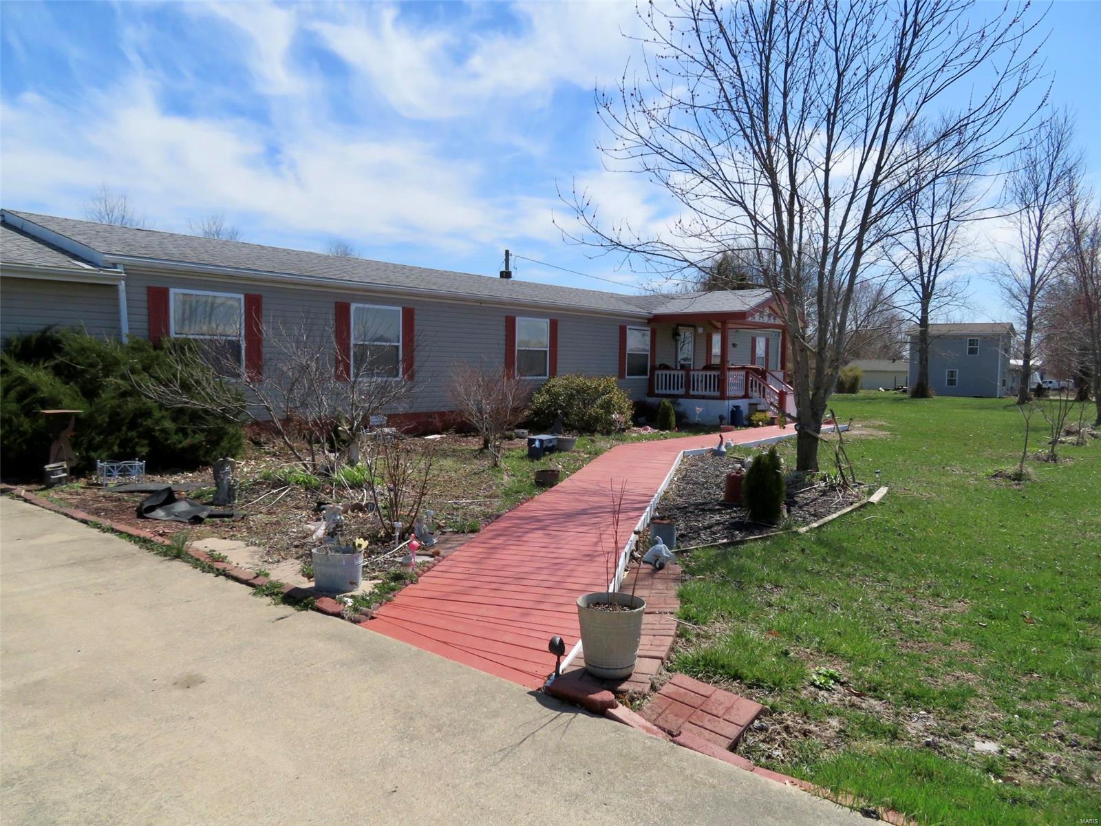 1262 Mettler Road New Douglas, IL 62074 - Photo 23 of 23 Gallery Image 23