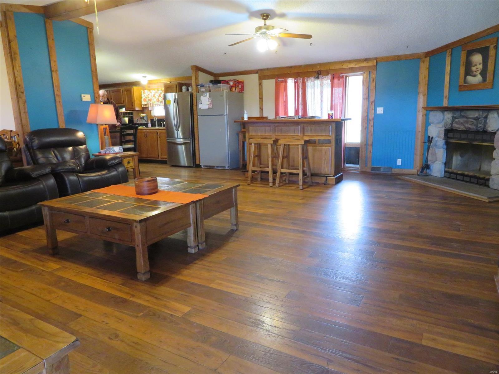 1262 Mettler Road New Douglas, IL 62074 - Photo 6 of 23 Gallery Image 6