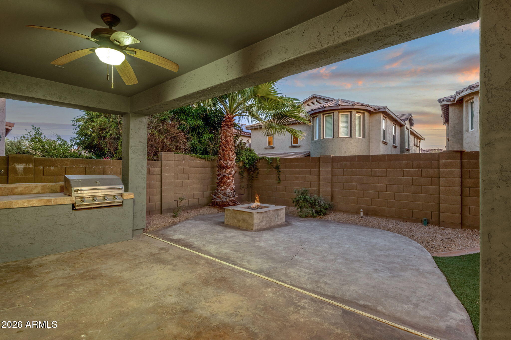 3927 East Waller Lane Phoenix, AZ 85050 - Photo 27 of 63 Back Patio
