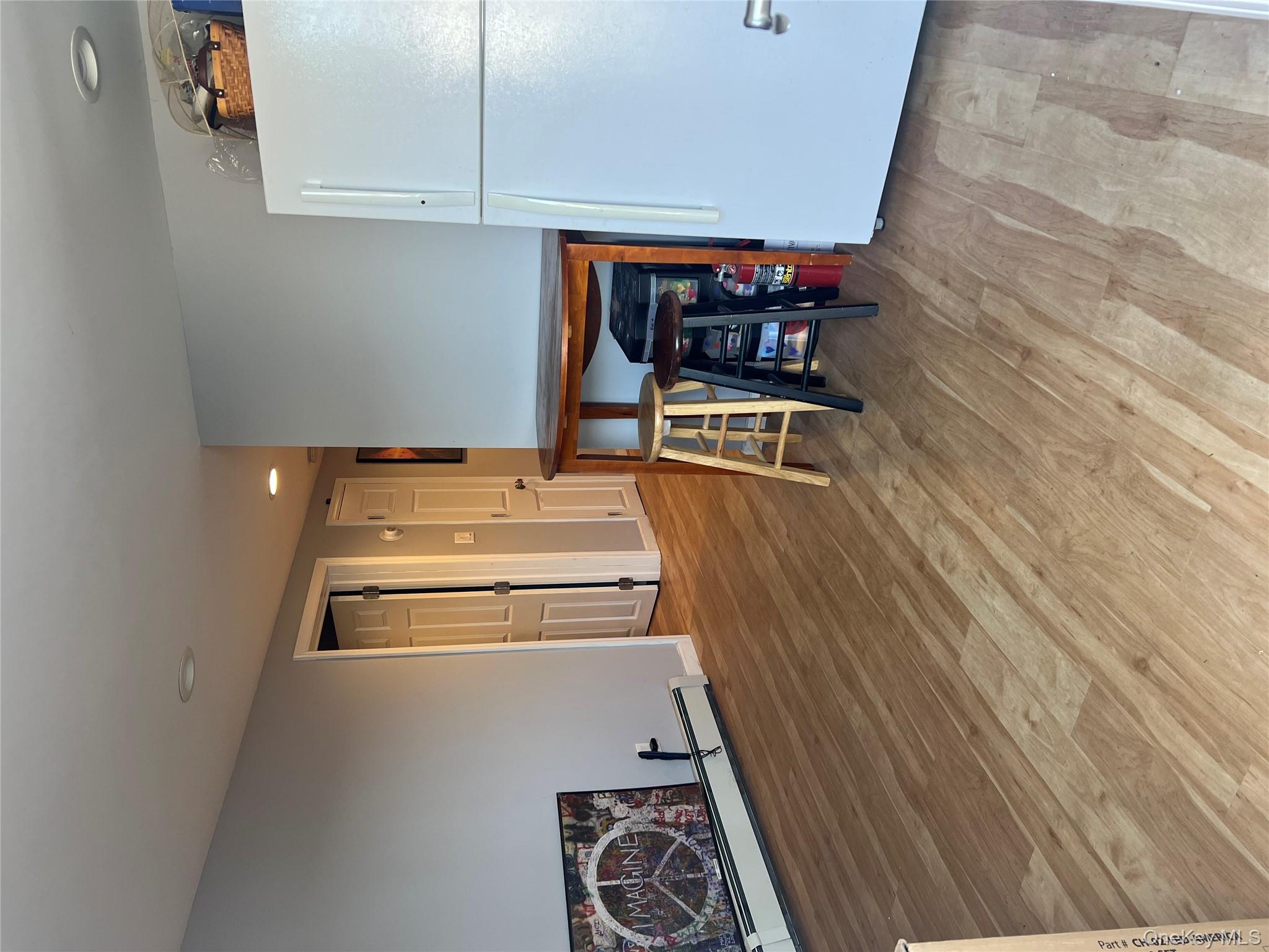 827 Bermuda Road West Babylon, NY 11704 - Photo 20 of 26