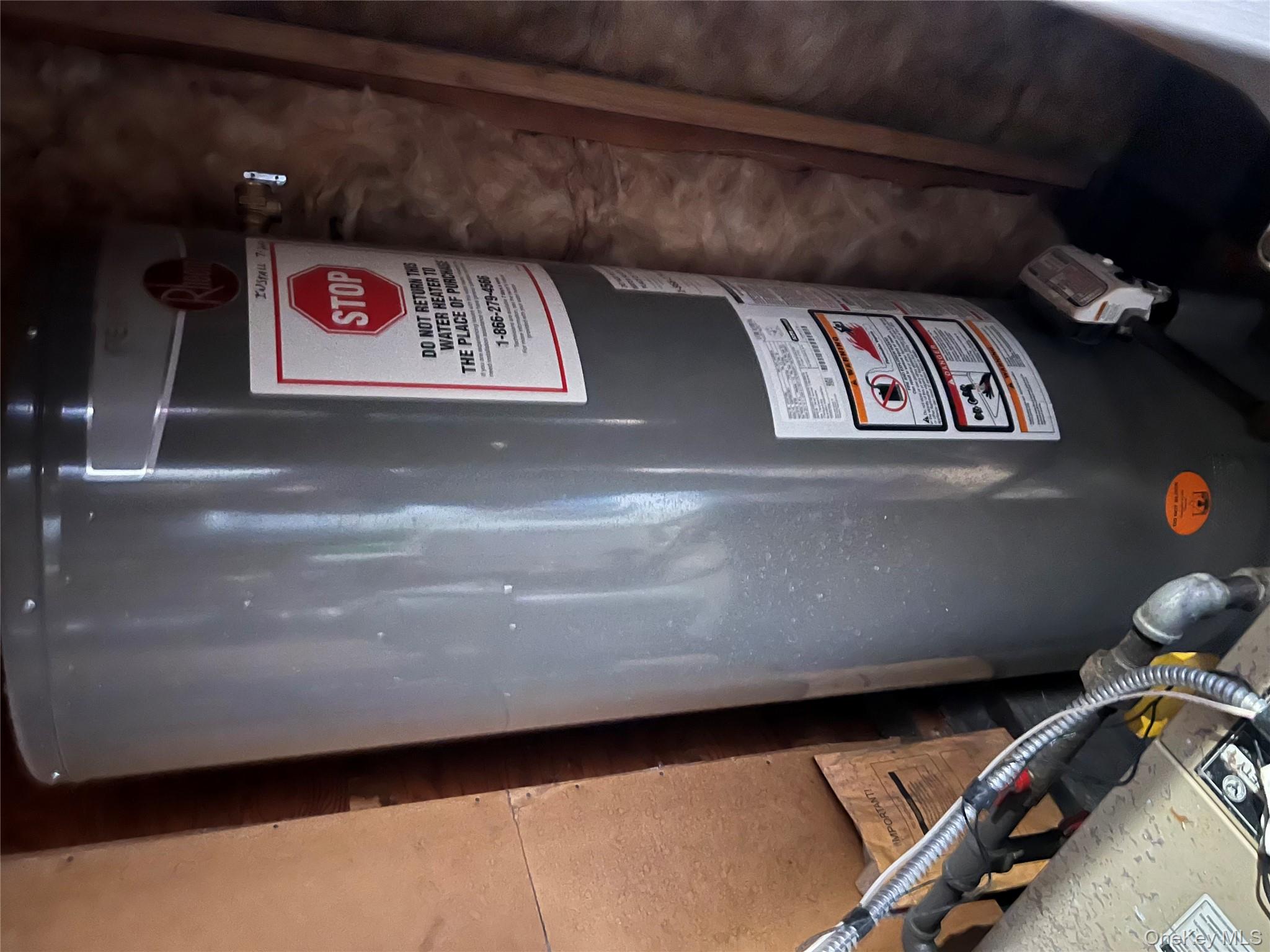 827 Bermuda Road West Babylon, NY 11704 - Photo 21 of 26